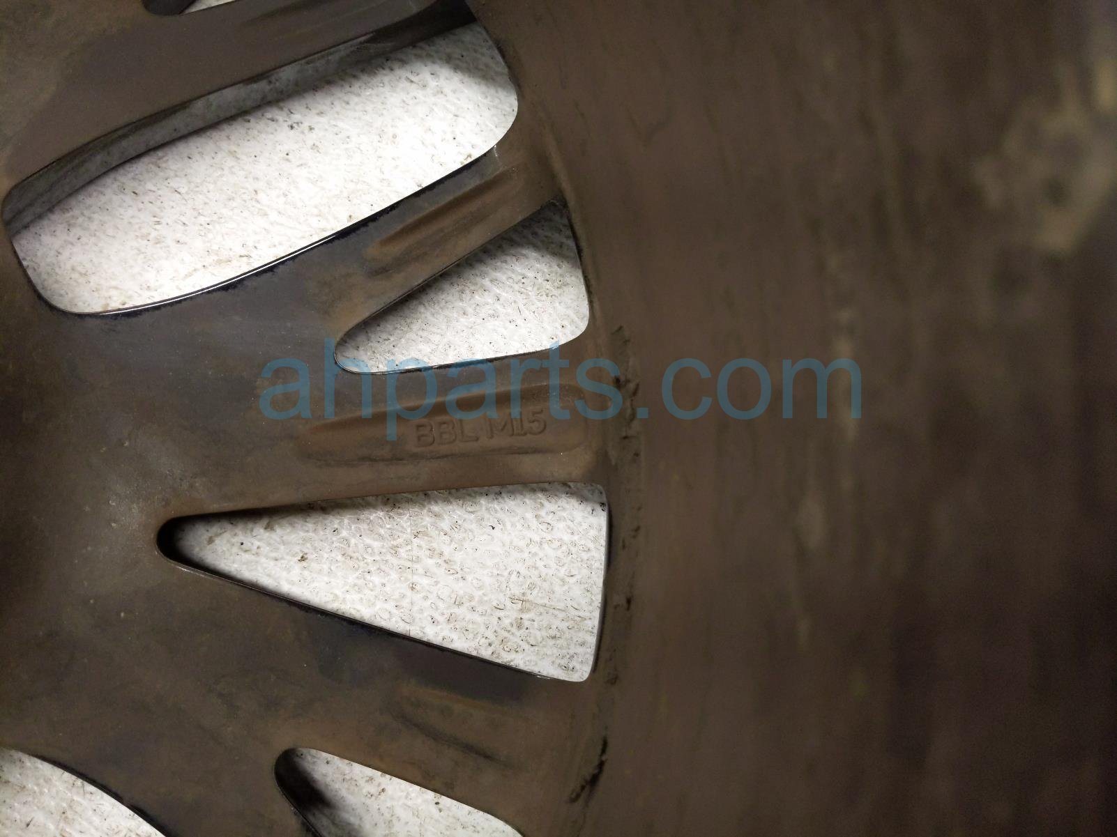 2018 Toyota Camry Front Driver Wheel / Rim 42611 06E10 Replacement 2018 Toyota Camry Front Driver Wheel / Rim 42611 06E10 Replacement thumbnail