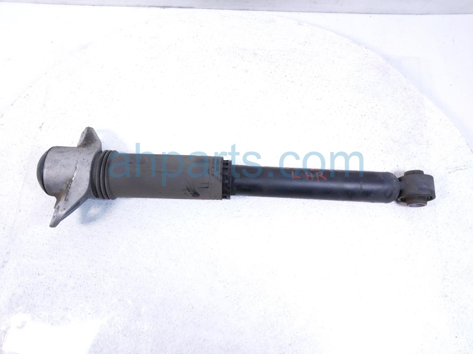 Toyota RR/LH SHOCK ABSORBER