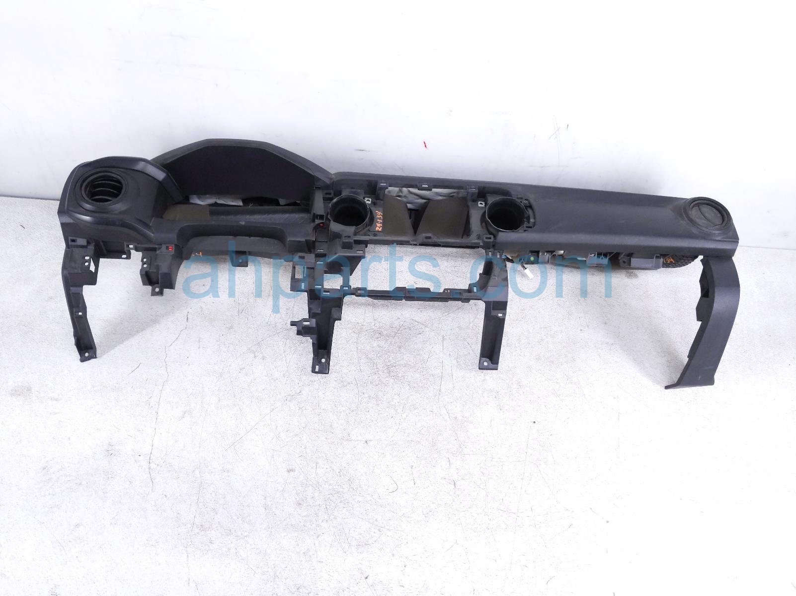 $345 Toyota DASHBOARD W/ AIRBAG - BLK