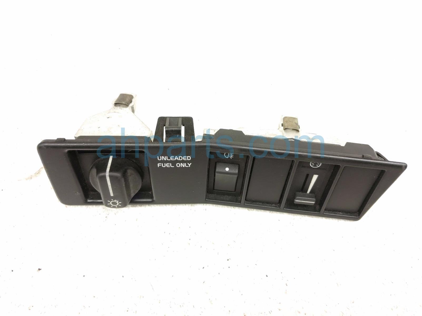 $99 Volvo HEADLAMP & DIMMER PANEL - DASH