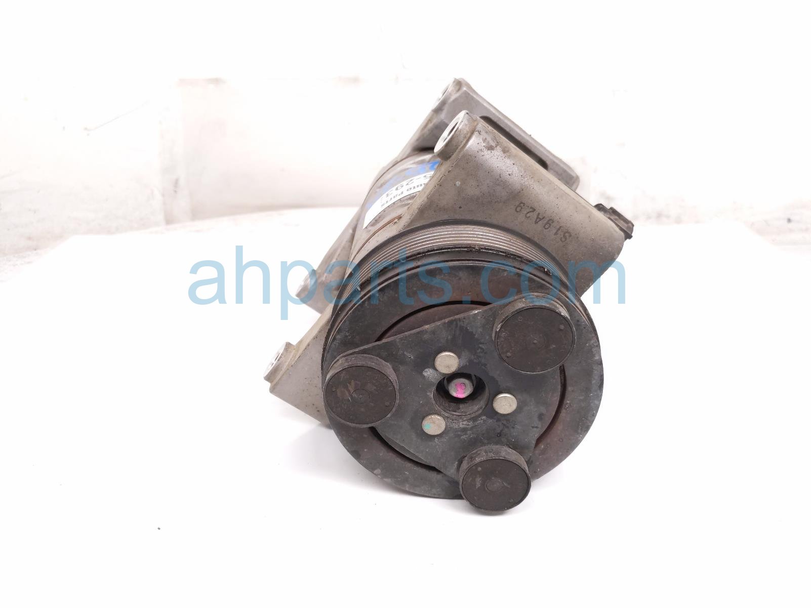 2019 Nissan Titan Air + Clutch Ac Pump / Compressor 92600 9FU3A Replacement 2019 Nissan Titan Air + Clutch Ac Pump / Compressor 92600 9FU3A Replacement thumbnail