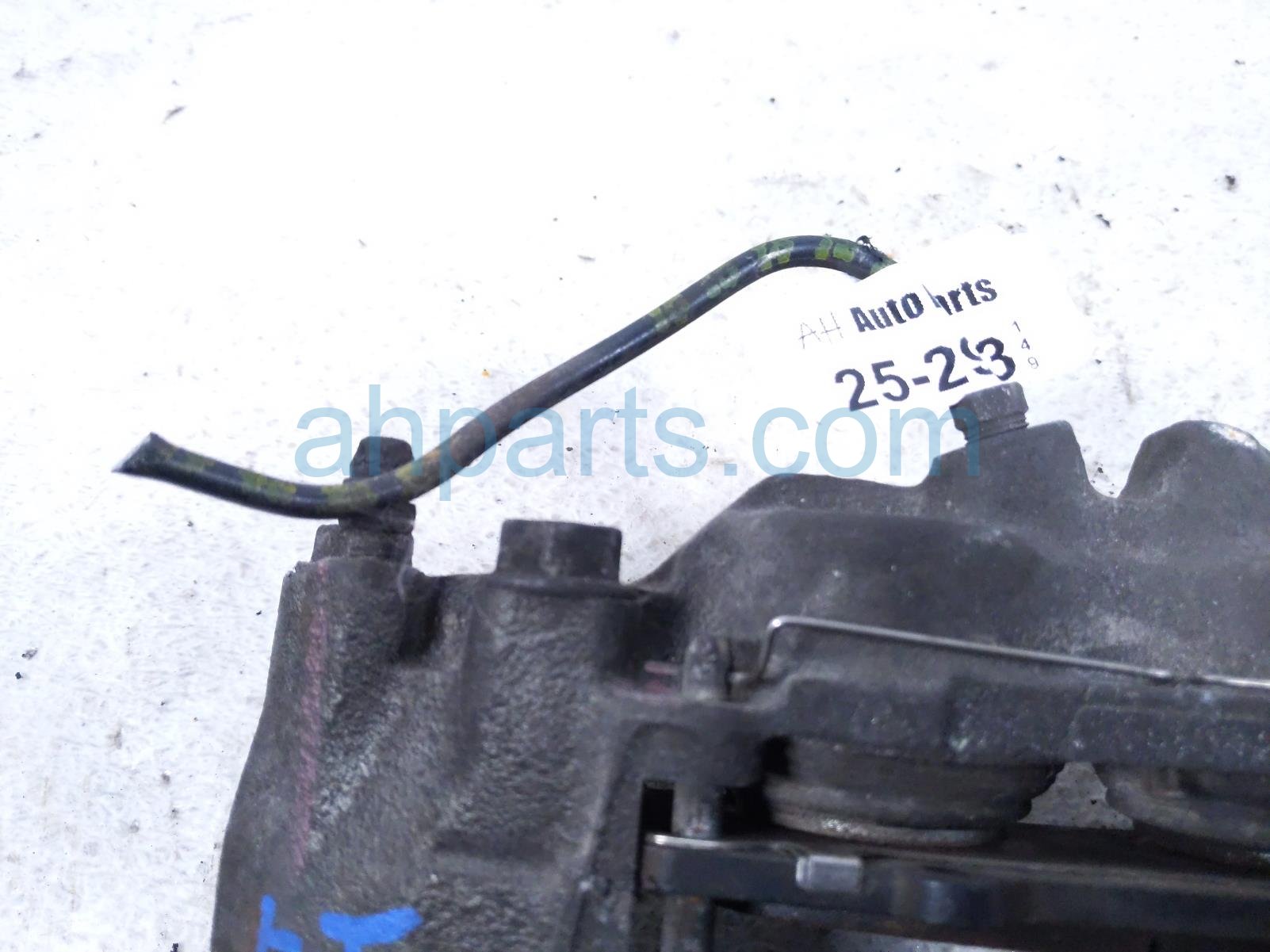 2019 Nissan Titan Core Core Front Driver Brake Caliper 41011 1PA1B Replacement 2019 Nissan Titan Core Core Front Driver Brake Caliper 41011 1PA1B Replacement thumbnail