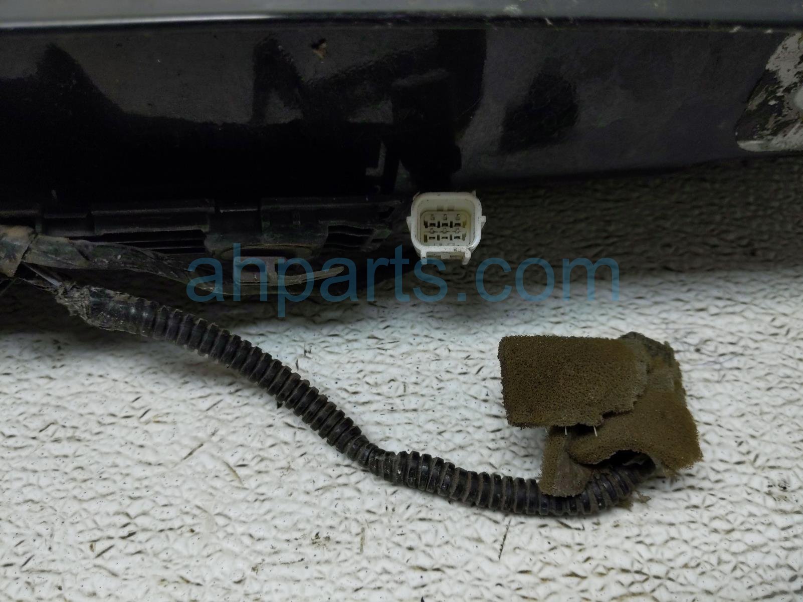 2019 Nissan Titan Deck Trunk Lid Lift Gate / Tail Gate Black 93400 EZ01A Replacement 2019 Nissan Titan Deck Trunk Lid Lift Gate / Tail Gate Black 93400 EZ01A Replacement thumbnail