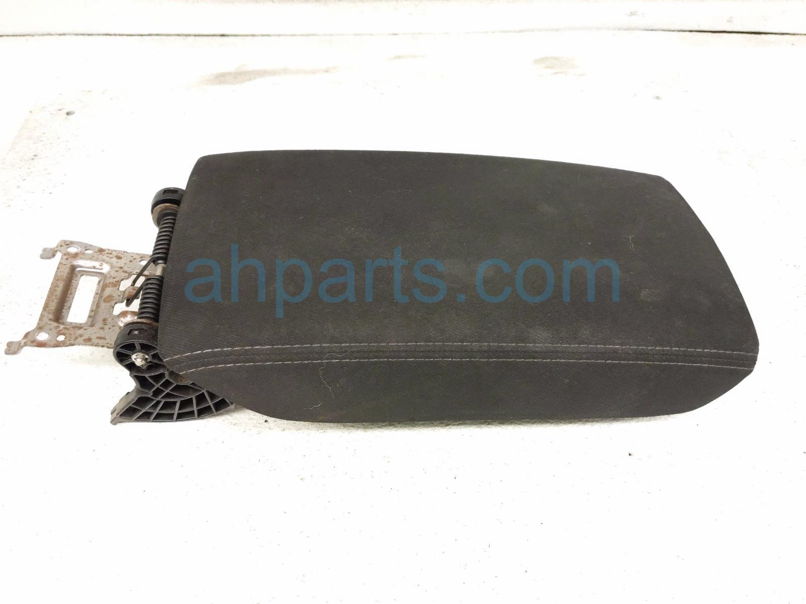 Honda CENTER CONSOLE LID - BLACK CLOTH Honda CENTER CONSOLE LID - BLACK CLOTH