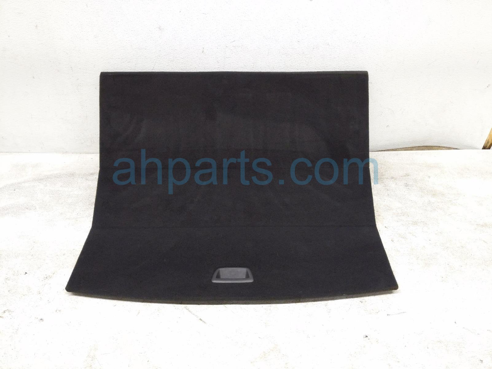 BMW CARGO ROOM FLOOR BOARD LID - BLACK BMW CARGO ROOM FLOOR BOARD LID - BLACK