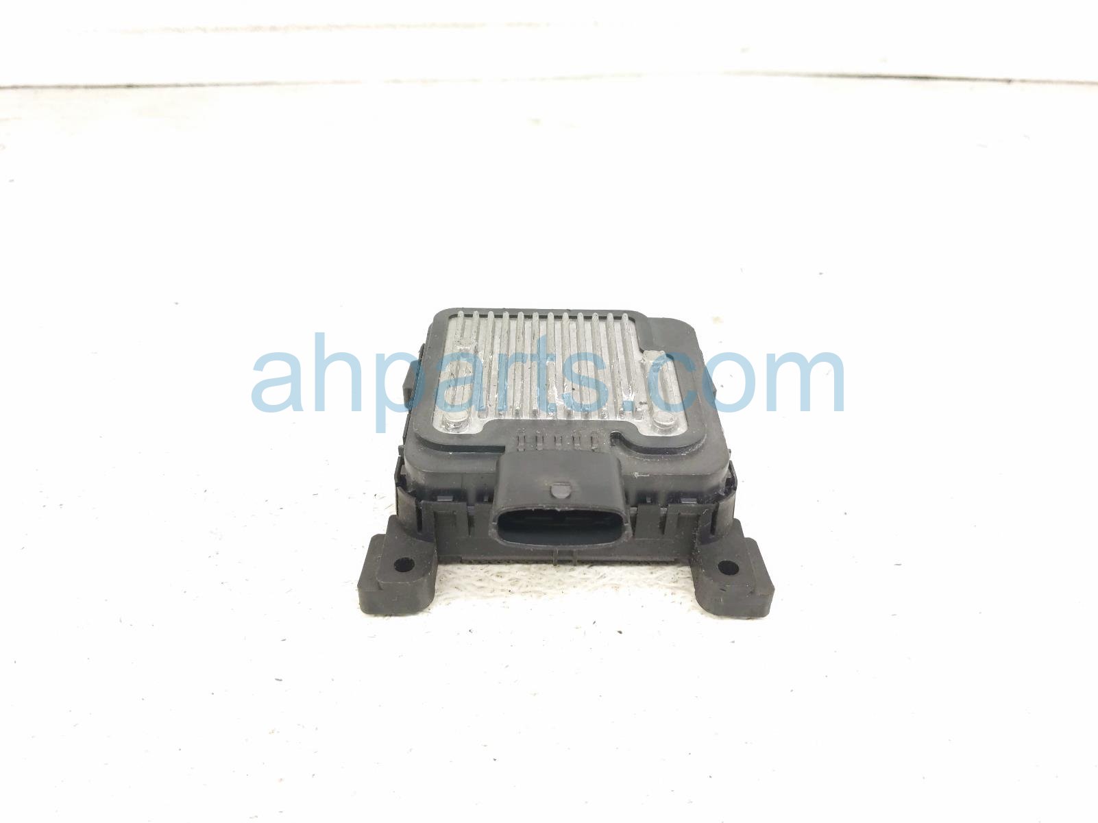 $45 Volvo FUEL PUMP CONTROL MODULE UNIT