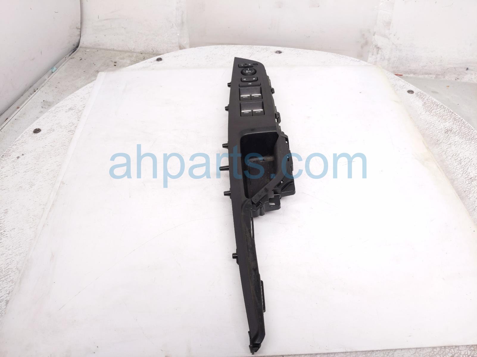 Acura MASTER WINDOW CONTROL SWITCH LH Acura MASTER WINDOW CONTROL SWITCH LH