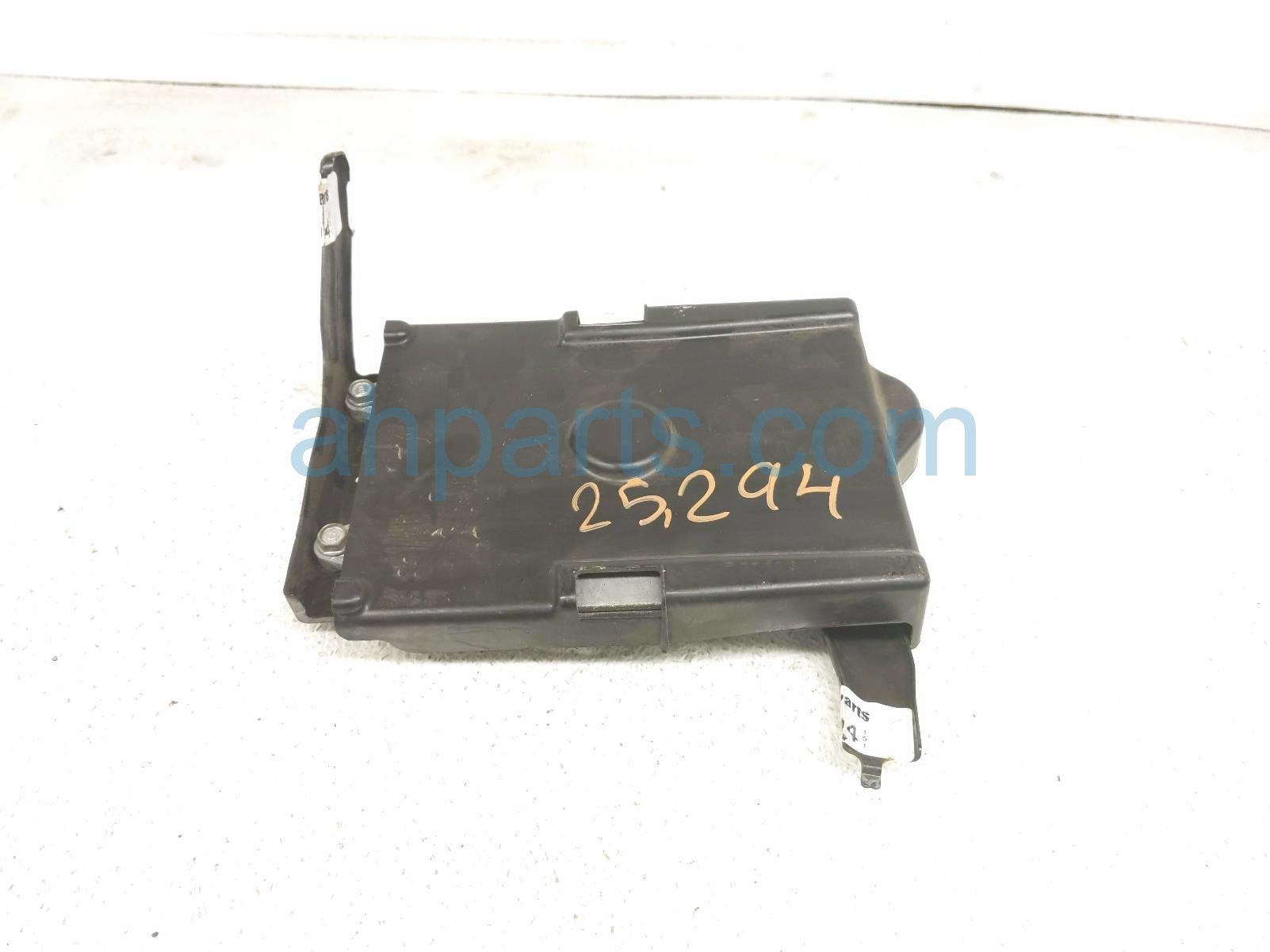 $99 Honda ENGINE COMPUTER UNIT - AT $99 Honda ENGINE COMPUTER UNIT - AT