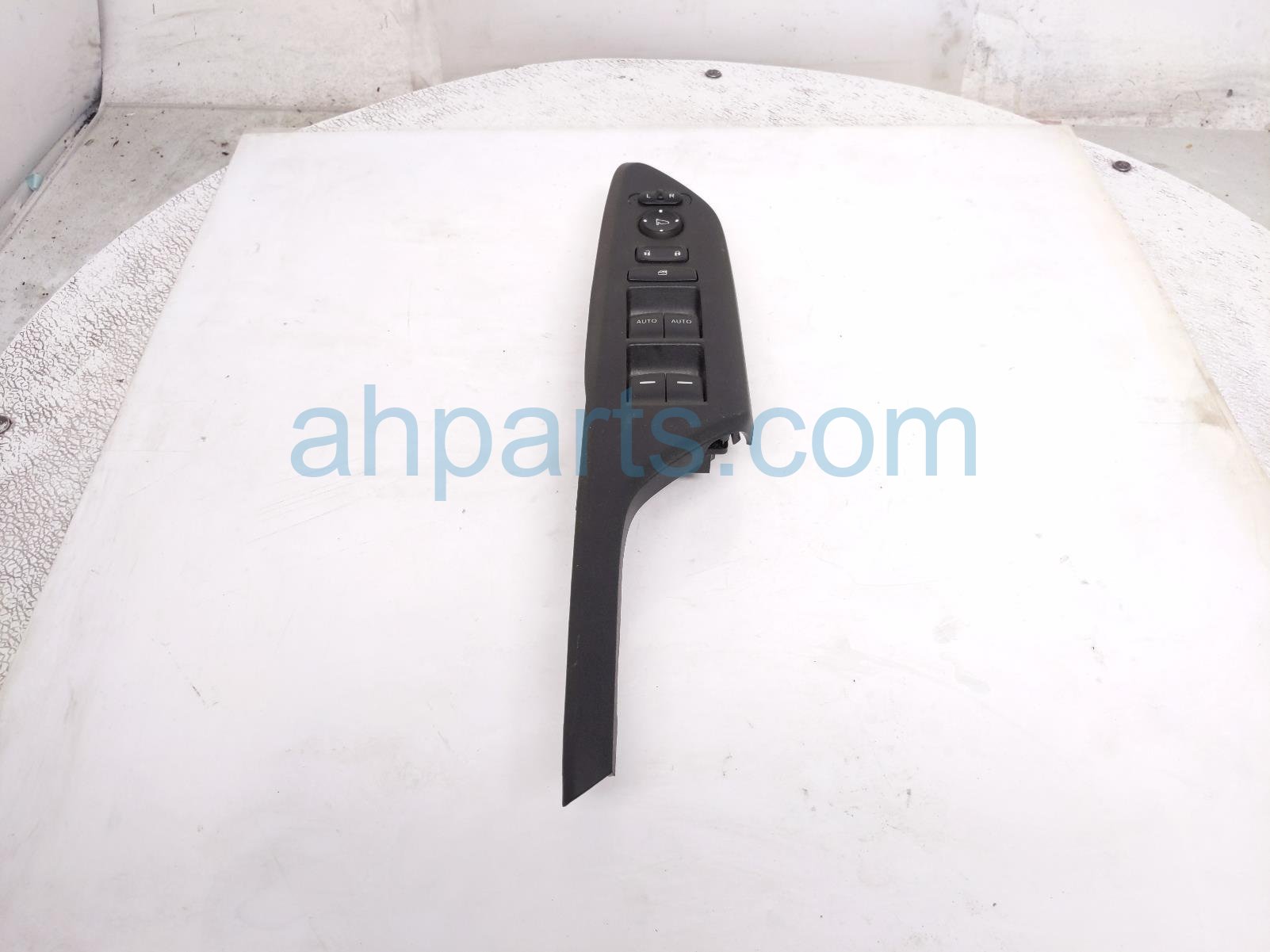 Honda MASTER WINDOW CONTROL SWITCH -