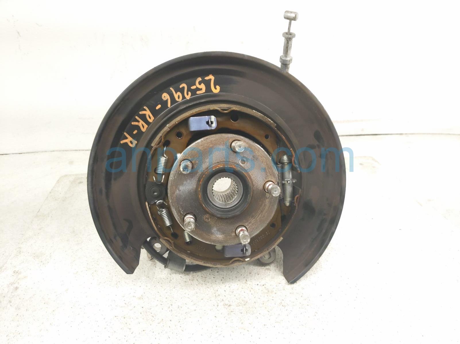 Toyota RR/RH SPINDLE KNUCKLE HUB Toyota RR/RH SPINDLE KNUCKLE HUB