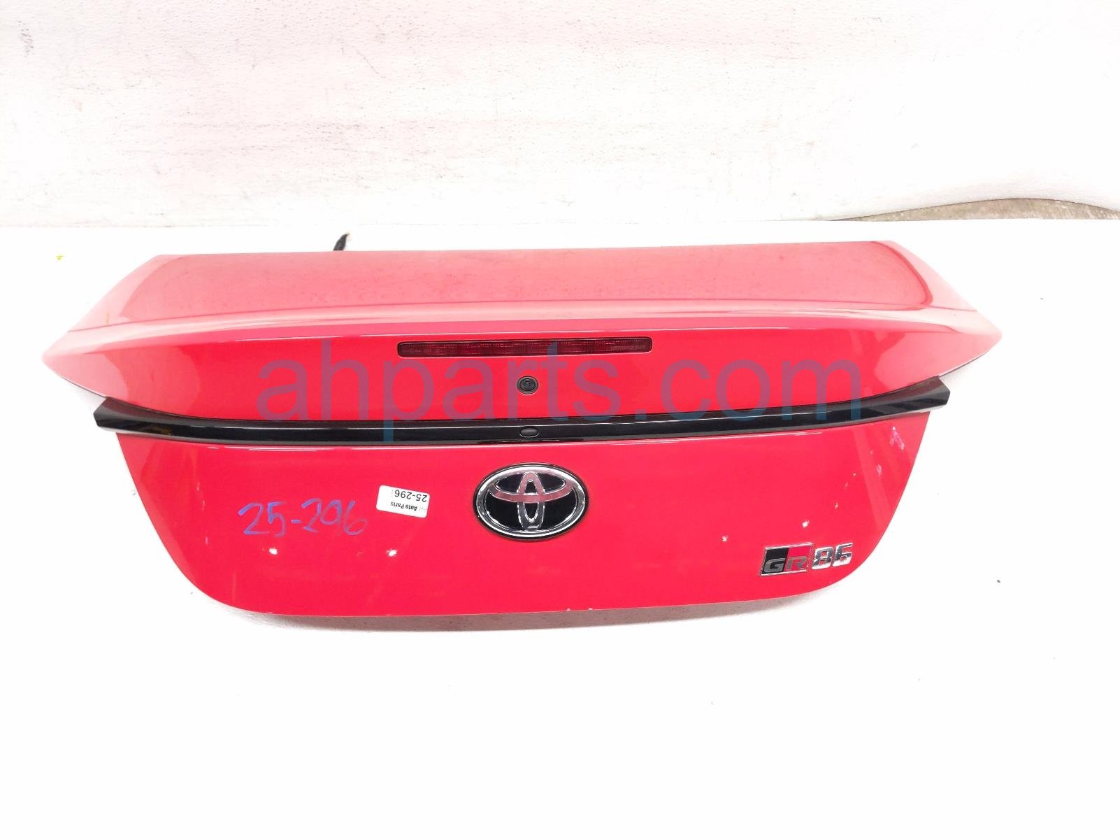 Toyota REAR DECK LID / TRUNK - RED Toyota REAR DECK LID / TRUNK - RED