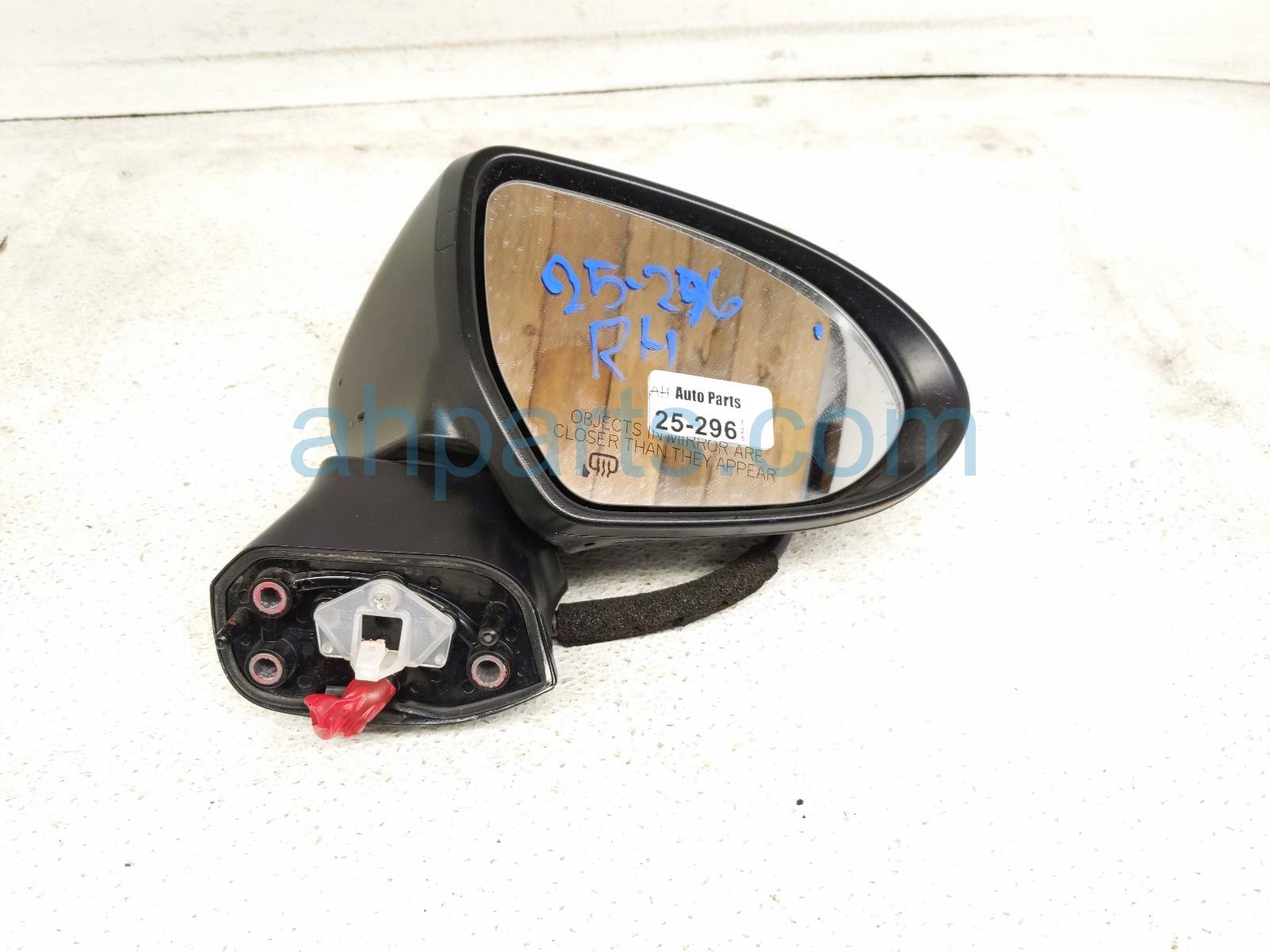 Toyota RH SIDE VIEW MIRROR - BLACK Toyota RH SIDE VIEW MIRROR - BLACK