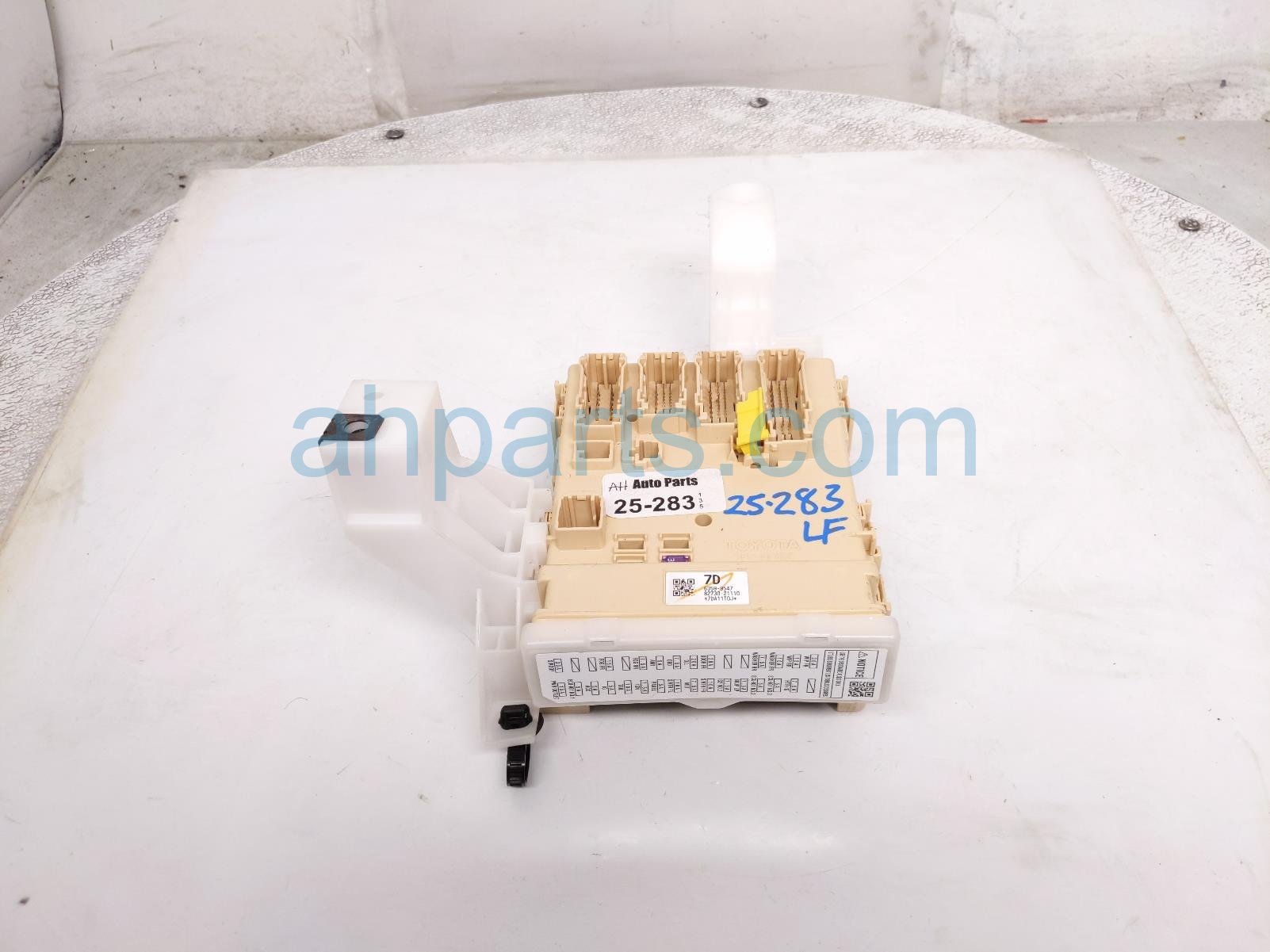 Scion MPX BODY CONTROL FUSE BOX ASSY FR/LH Scion MPX BODY CONTROL FUSE BOX ASSY FR/LH