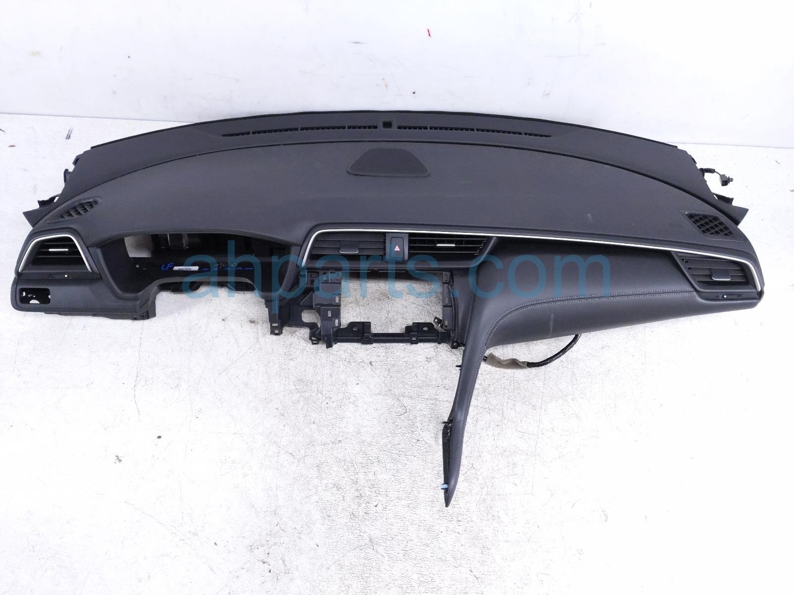 Honda DASHBOARD W/ AIRBAG - BLACK