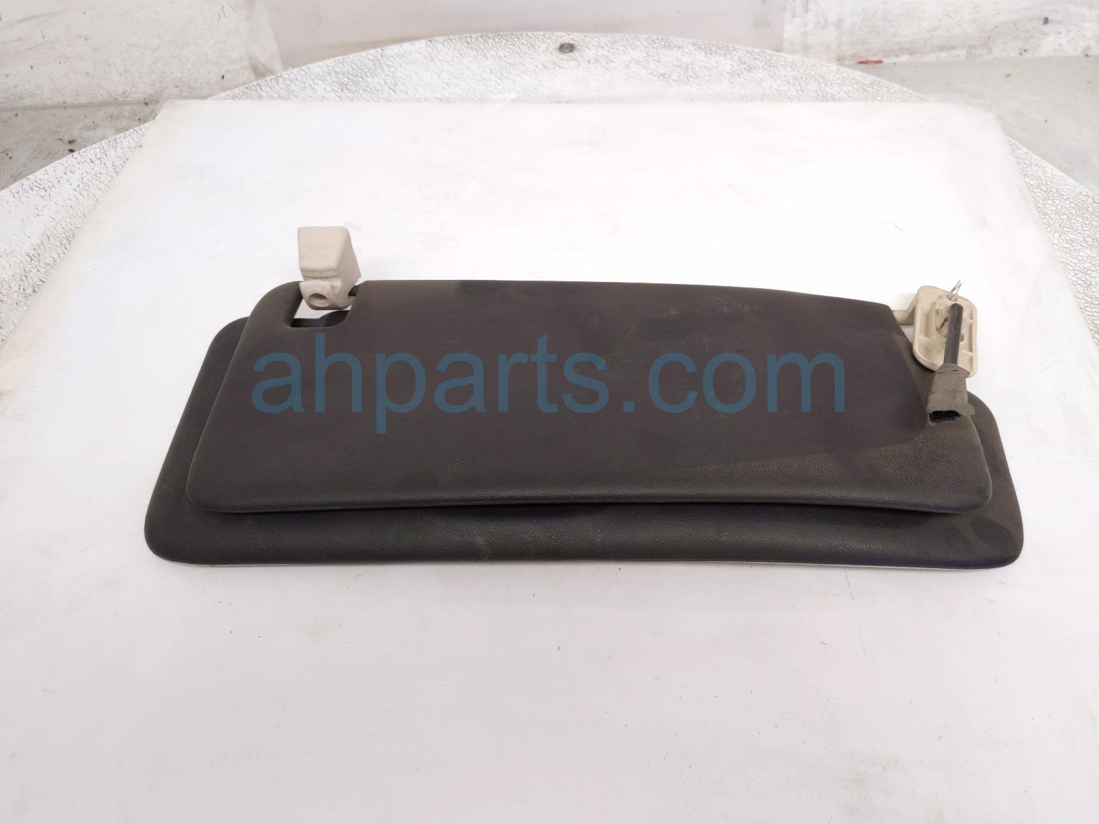 $45 Saab RH DOUBLE SUN VISOR - BLACK/GRAY $45 Saab RH DOUBLE SUN VISOR - BLACK/GRAY