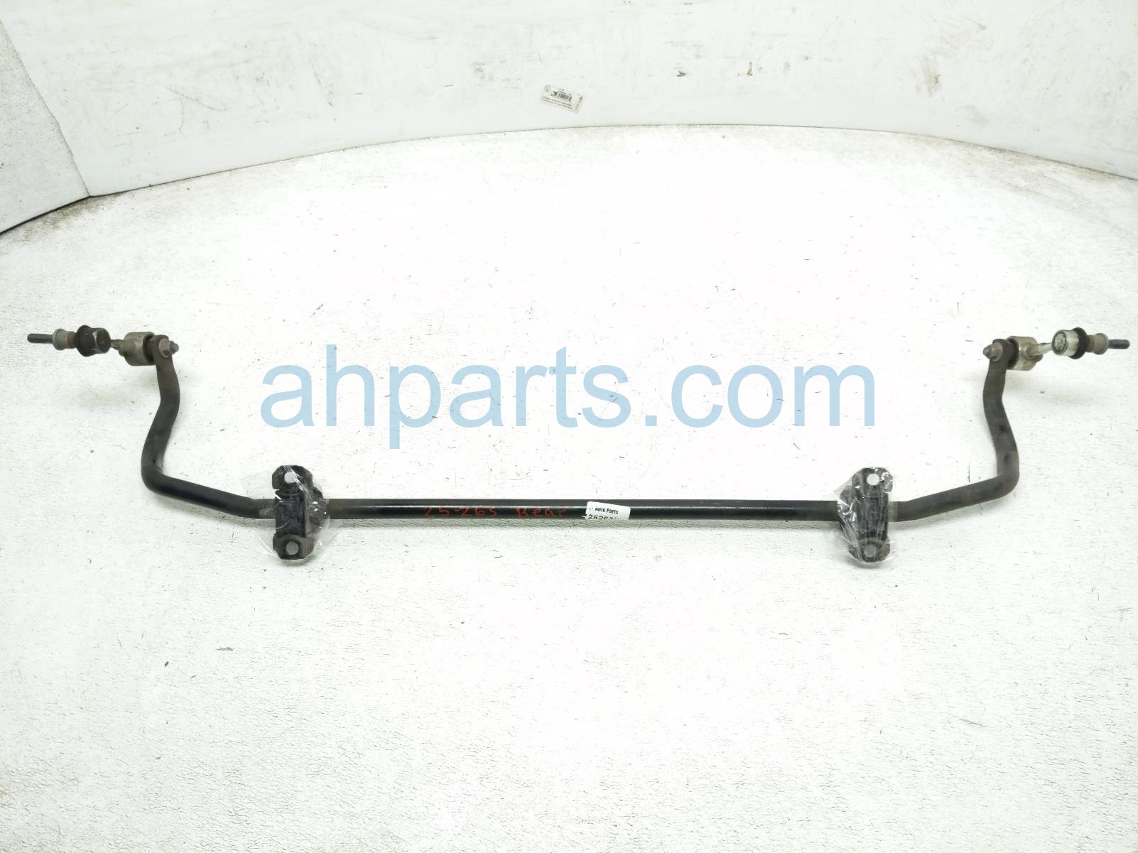 $70 Toyota REAR STABILIZER / SWAY BAR W/LINKS $70 Toyota REAR STABILIZER / SWAY BAR W/LINKS