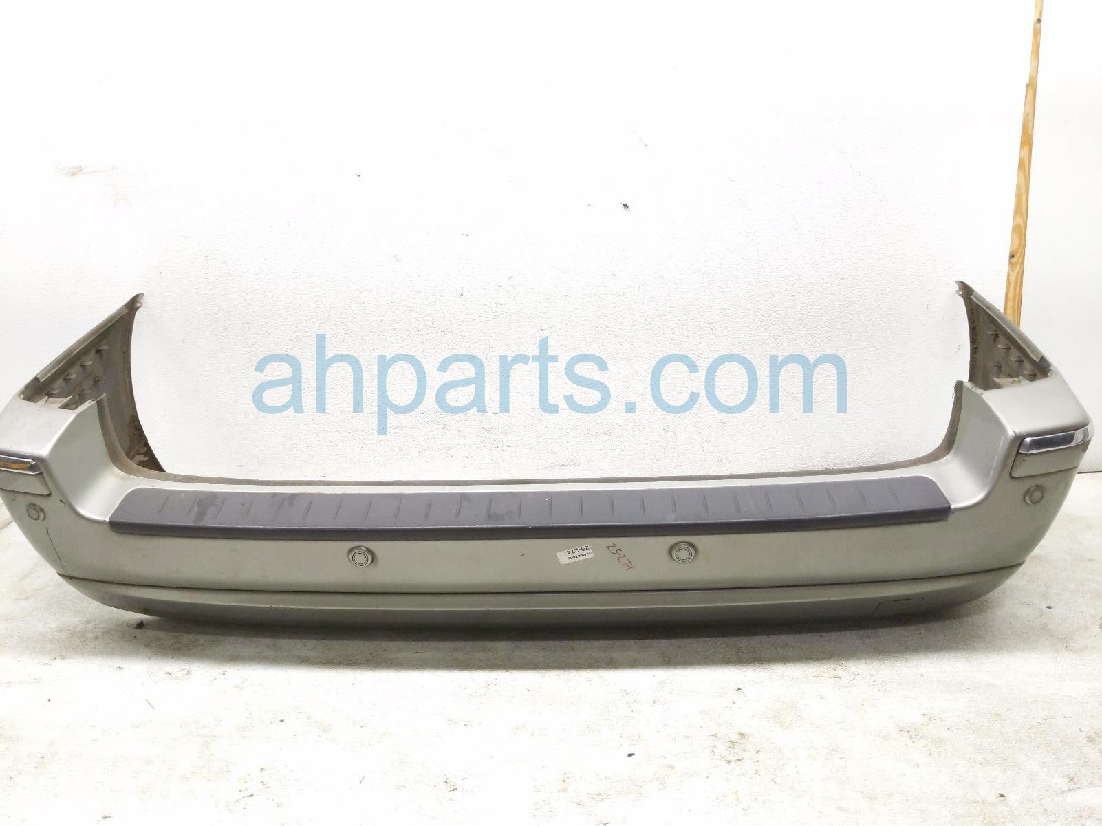 $199 Volvo REAR BUMPER COVER W/SENSORS-SILVER $199 Volvo REAR BUMPER COVER W/SENSORS-SILVER
