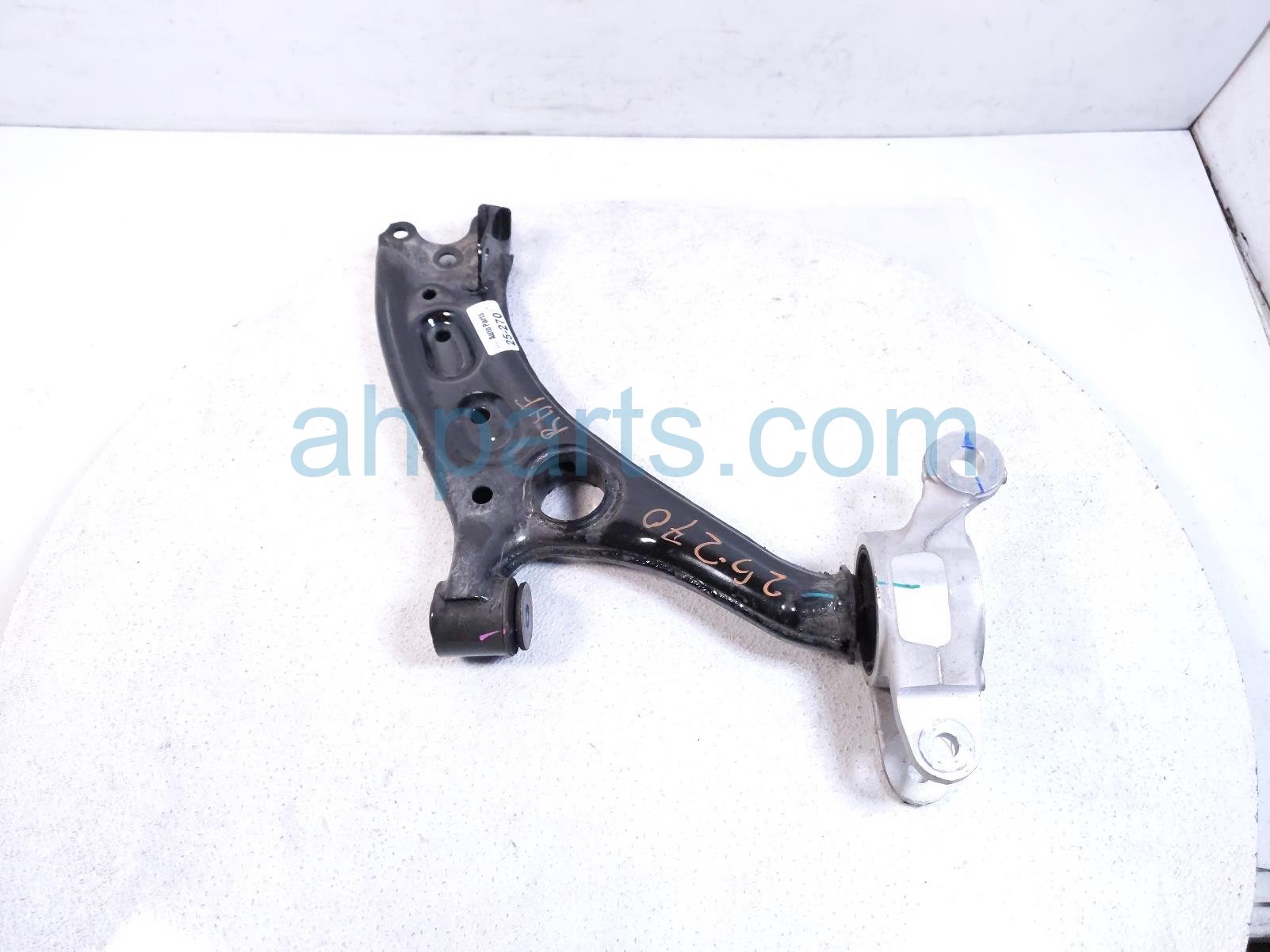 Honda FR/RH LOWER CONTROL ARM Honda FR/RH LOWER CONTROL ARM