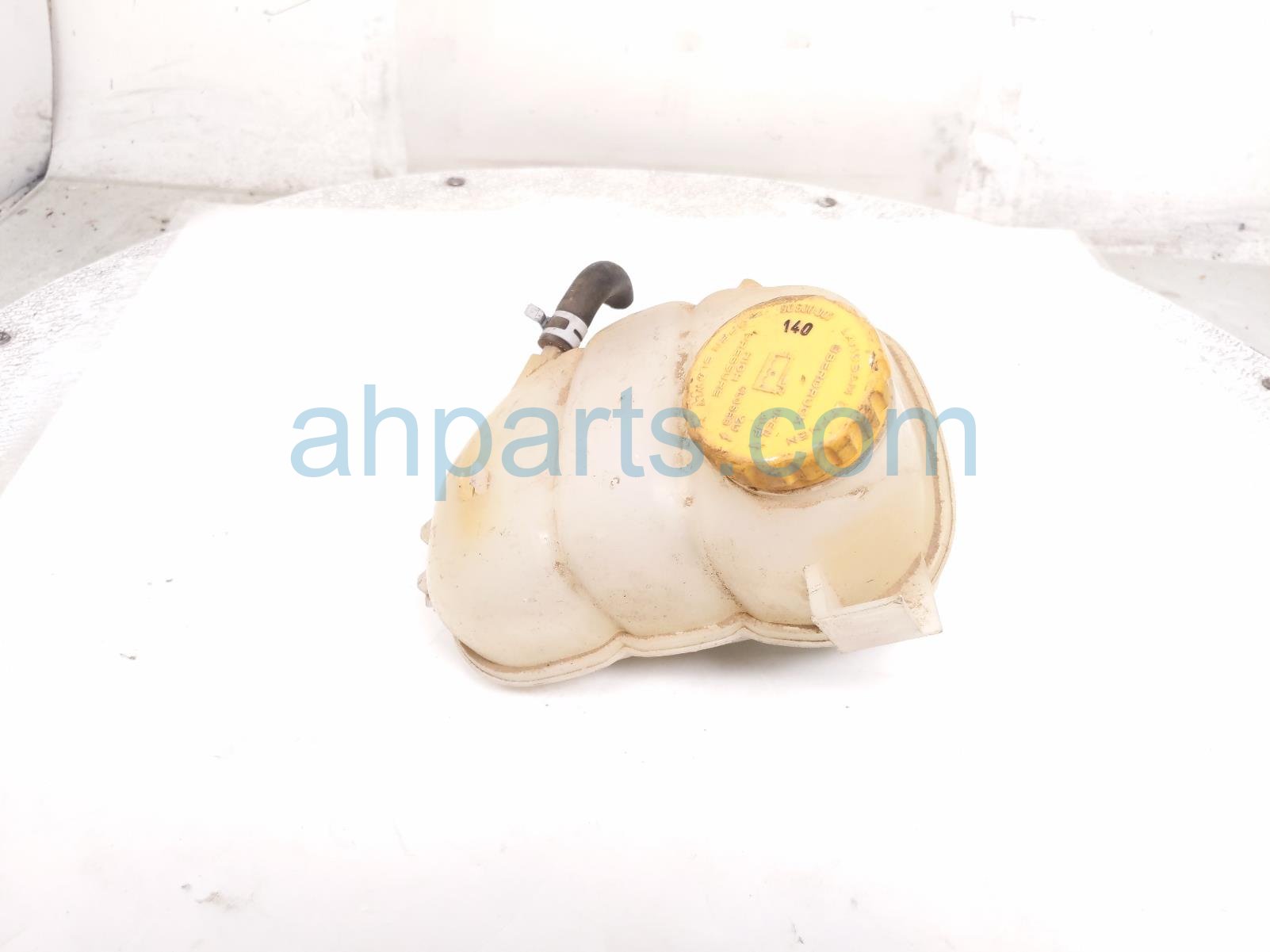 $30 Saab COOLANT OVERFLOW RESERVOIR TANK $30 Saab COOLANT OVERFLOW RESERVOIR TANK