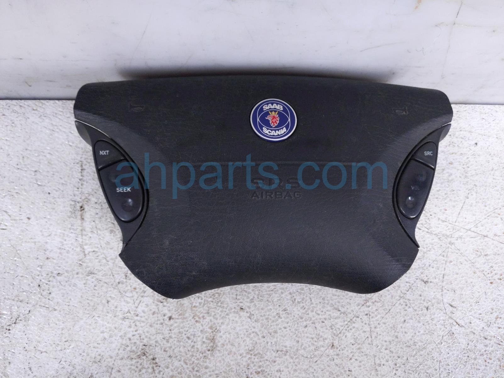 $125 Saab DRIVER WHEEL AIRBAG $125 Saab DRIVER WHEEL AIRBAG