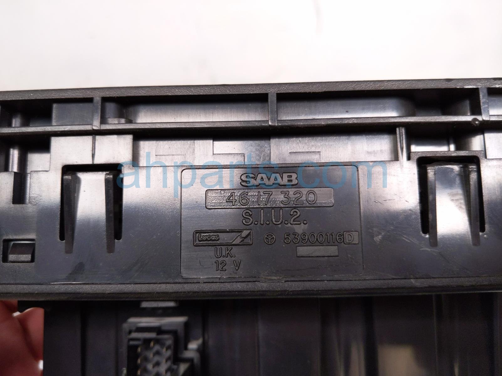 Sold 1995 Saab 900 Multi Display Unit W/clock 4617320