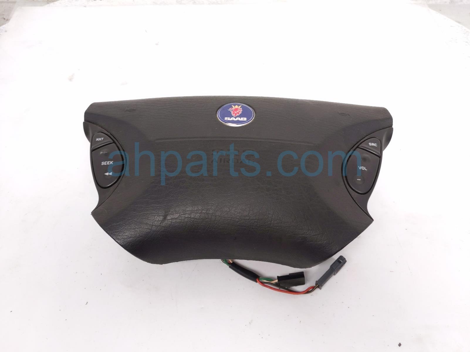 $95 Saab DRIVER WHEEL AIRBAG
