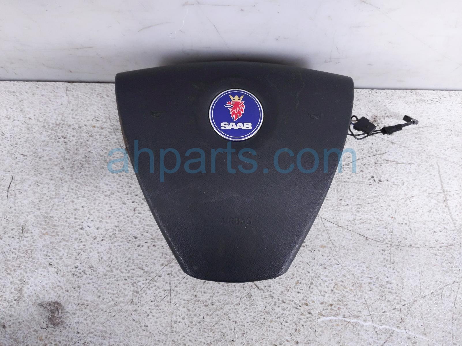$145 Saab DRIVER WHEEL AIRBAG