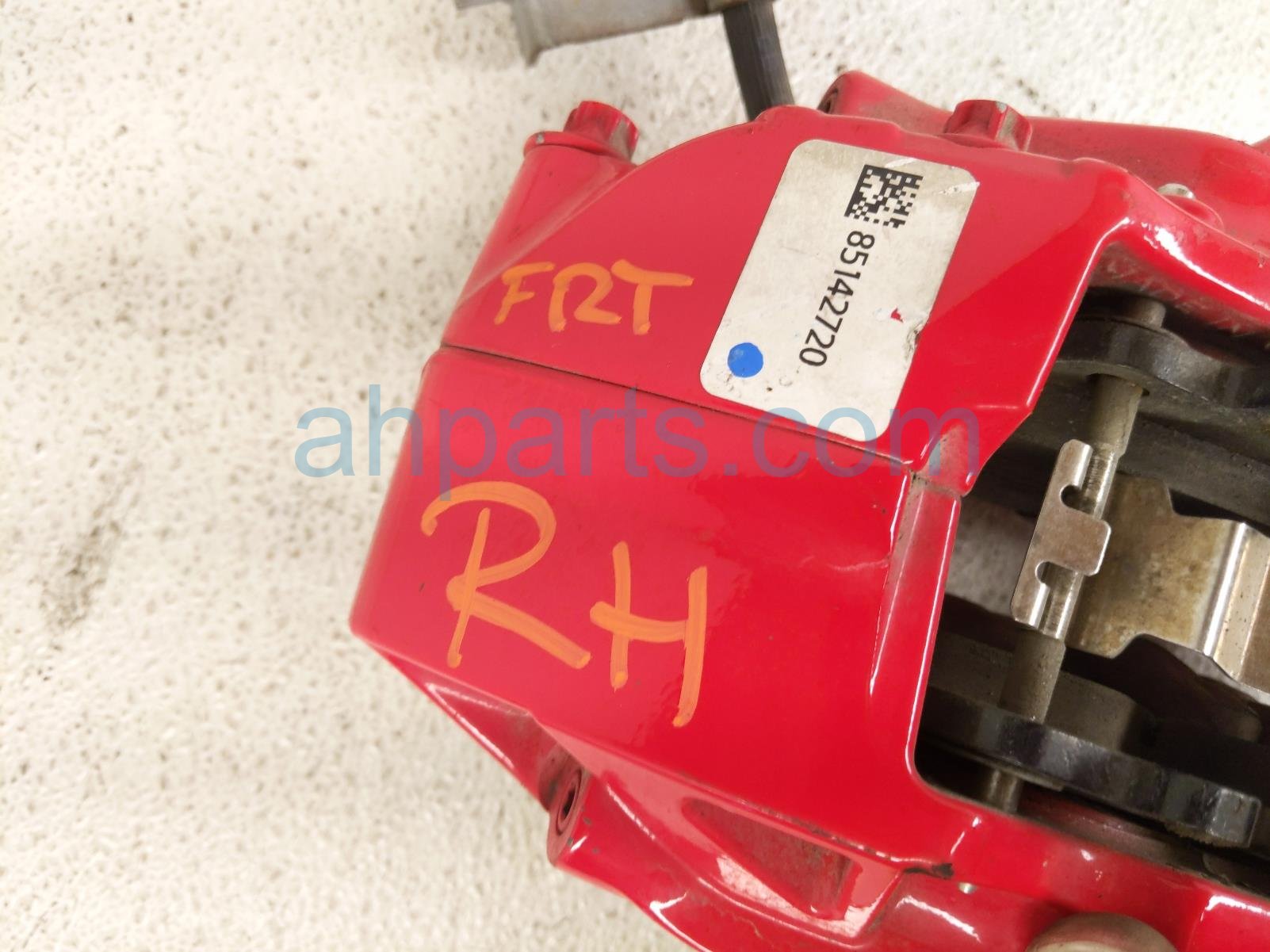 2024 Chevy Corvette Front Passenger Brake Caliper 84733232 Replacement 2024 Chevy Corvette Front Passenger Brake Caliper 84733232 Replacement thumbnail