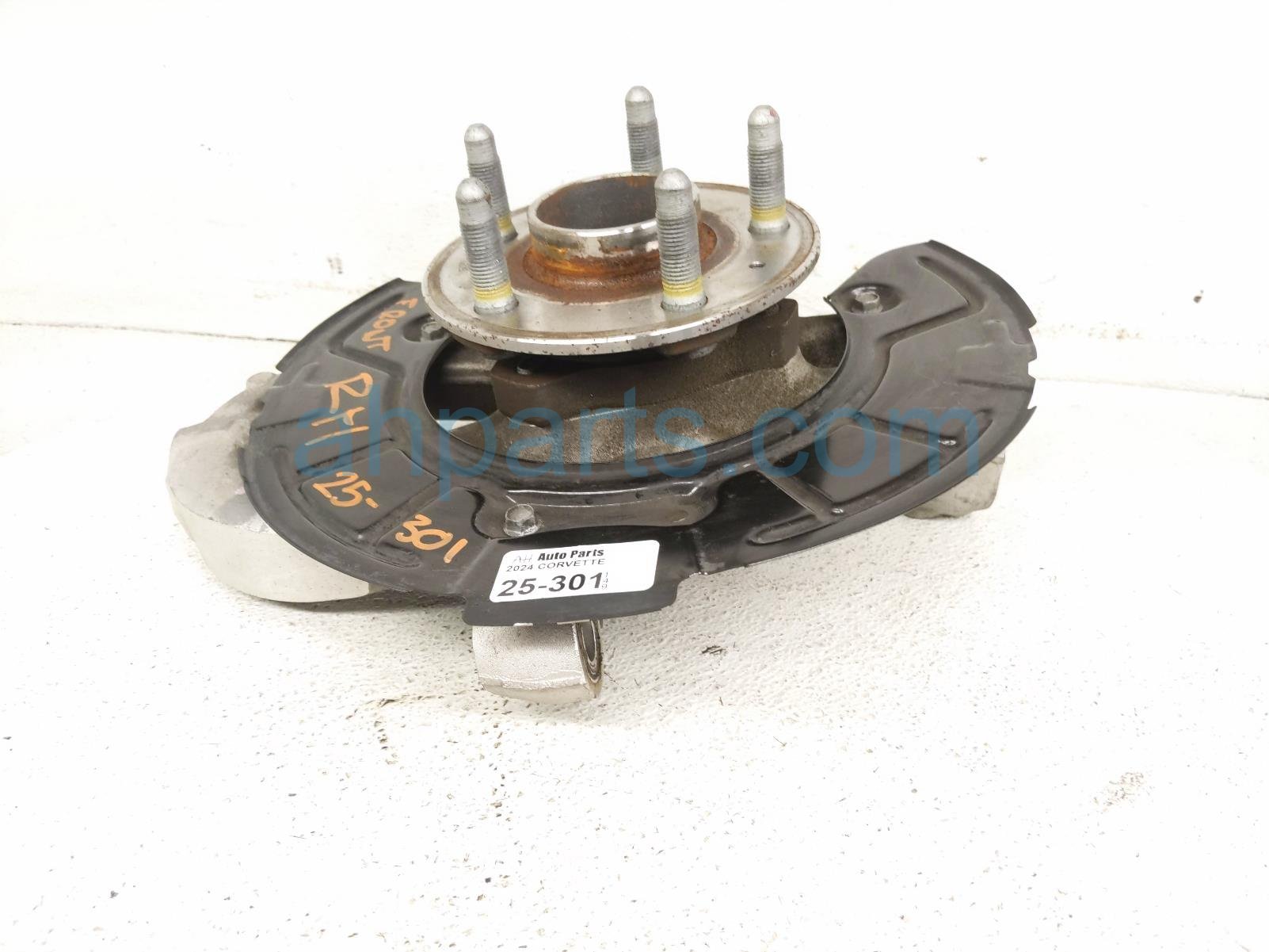 2024 Chevy Corvette Front Passenger Spindle Knuckle Hub 84612178 Replacement 2024 Chevy Corvette Front Passenger Spindle Knuckle Hub 84612178 Replacement thumbnail