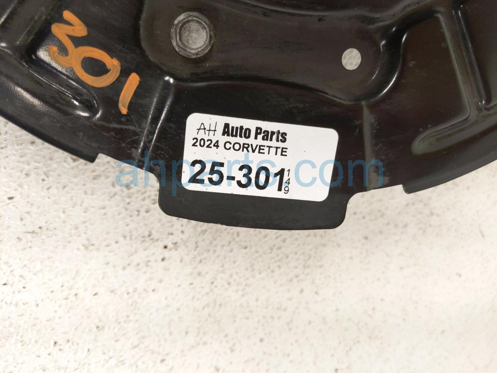 2024 Chevy Corvette Front Passenger Spindle Knuckle Hub 84612178 Replacement 2024 Chevy Corvette Front Passenger Spindle Knuckle Hub 84612178 Replacement thumbnail