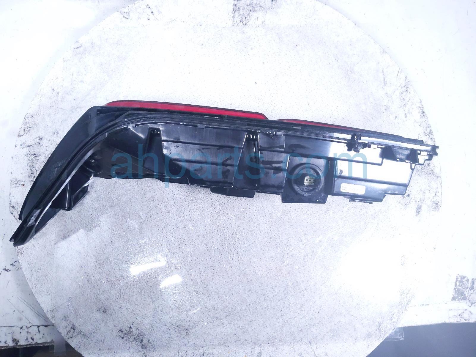 2024 Chevy Corvette Light / Rear Driver Tail Lamp (on Body) 85108376 Replacement 2024 Chevy Corvette Light / Rear Driver Tail Lamp (on Body) 85108376 Replacement thumbnail