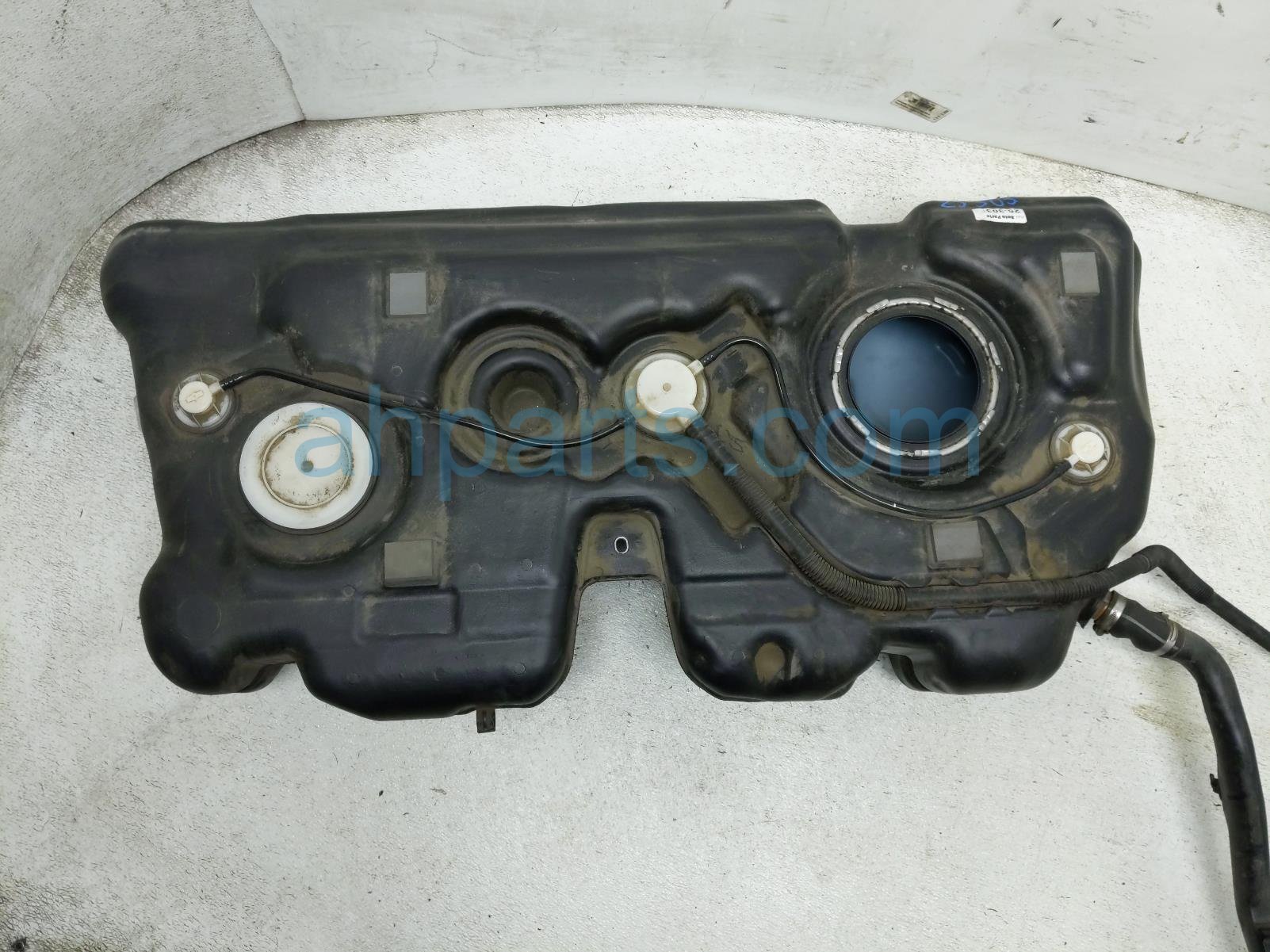 2021 BMW X1 Gas / Fuel Tank 16 11 7 453 430 Replacement 2021 BMW X1 Gas / Fuel Tank 16 11 7 453 430 Replacement thumbnail