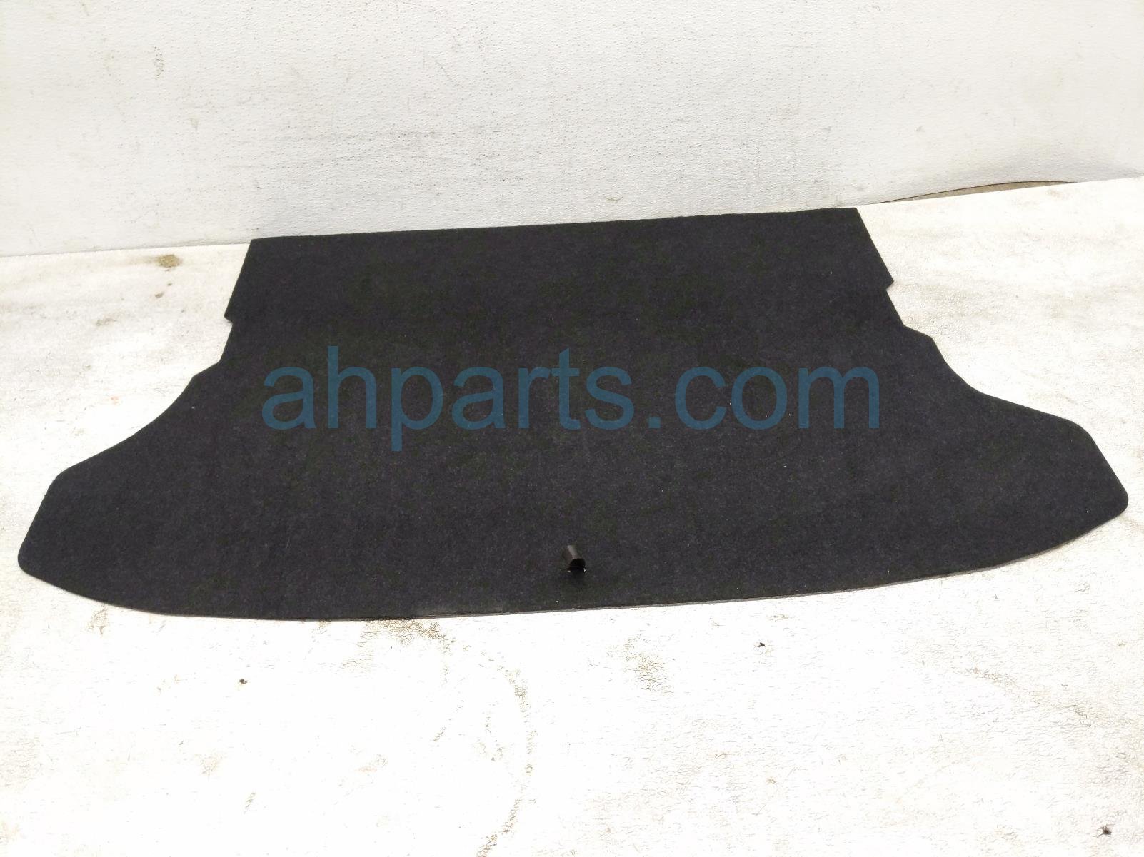 Toyota CARGO FLOOR BOARD LID - BLACK Toyota CARGO FLOOR BOARD LID - BLACK
