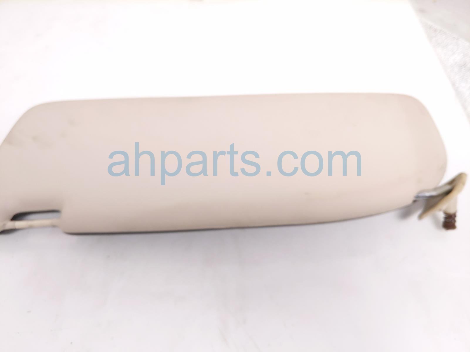 $25 Saab RH SUN VISOR - BLACK/GRAY