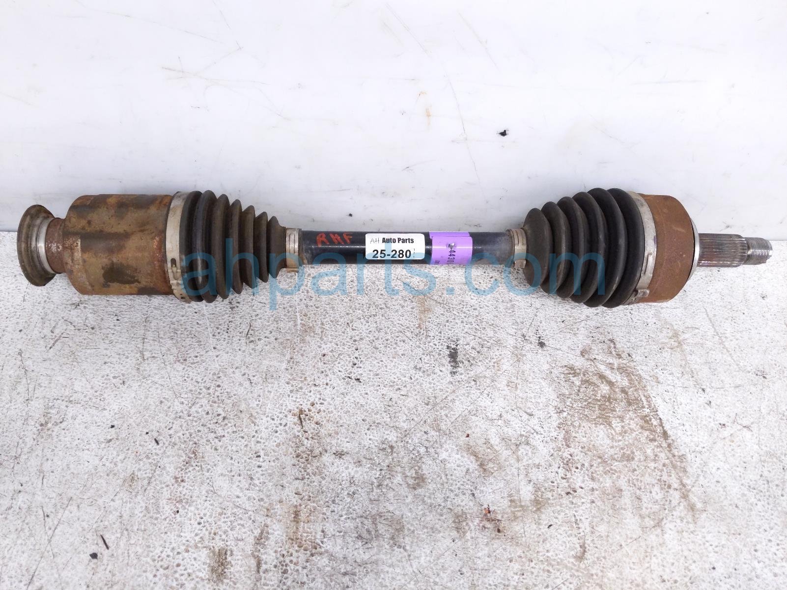 $125 Honda FR/RH CV AXLE DRIVE SHAFT - 3.5L