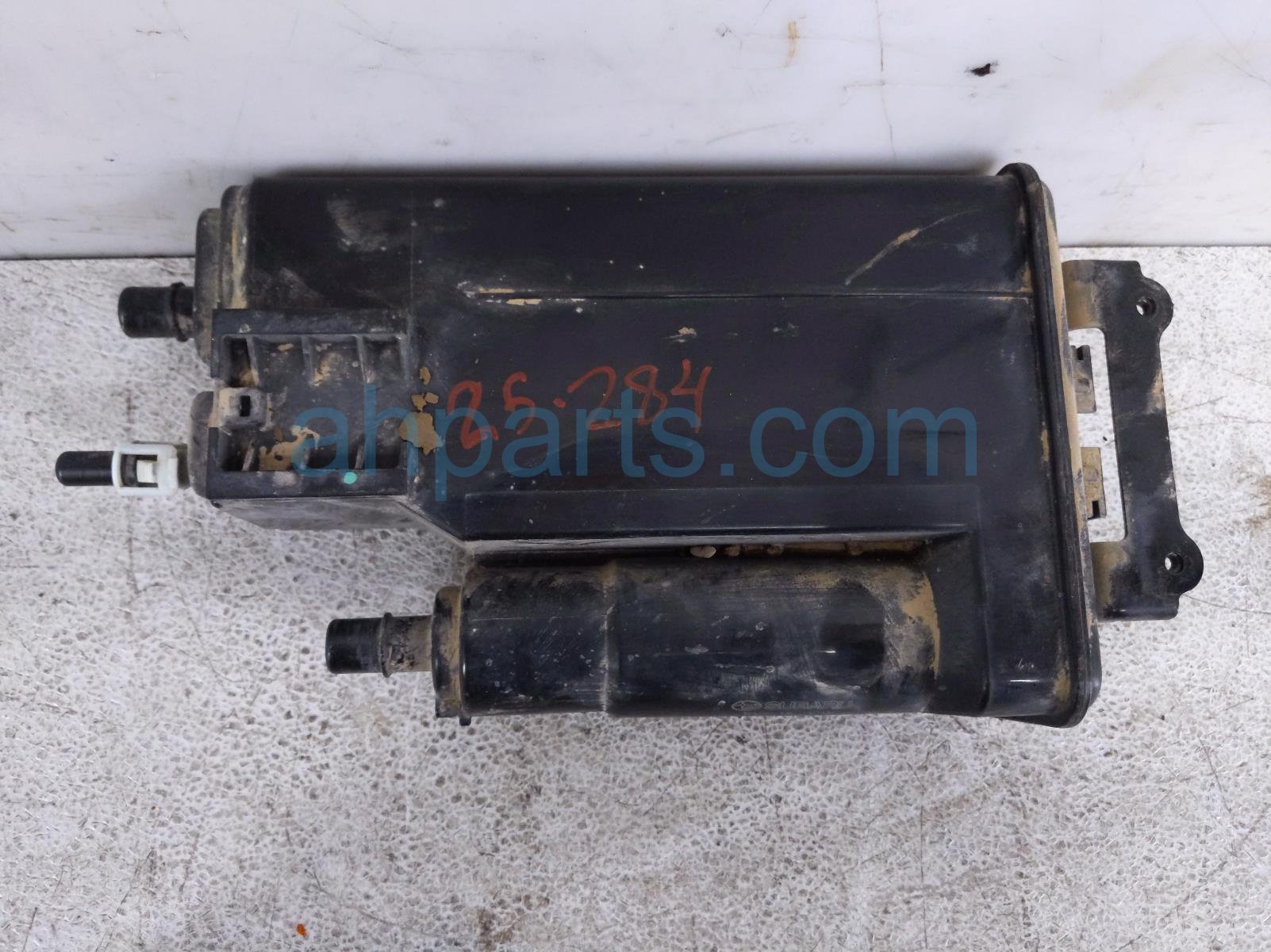 Subaru FUEL VAPOR CHARCOAL CANISTER - 2.0L Subaru FUEL VAPOR CHARCOAL CANISTER - 2.0L