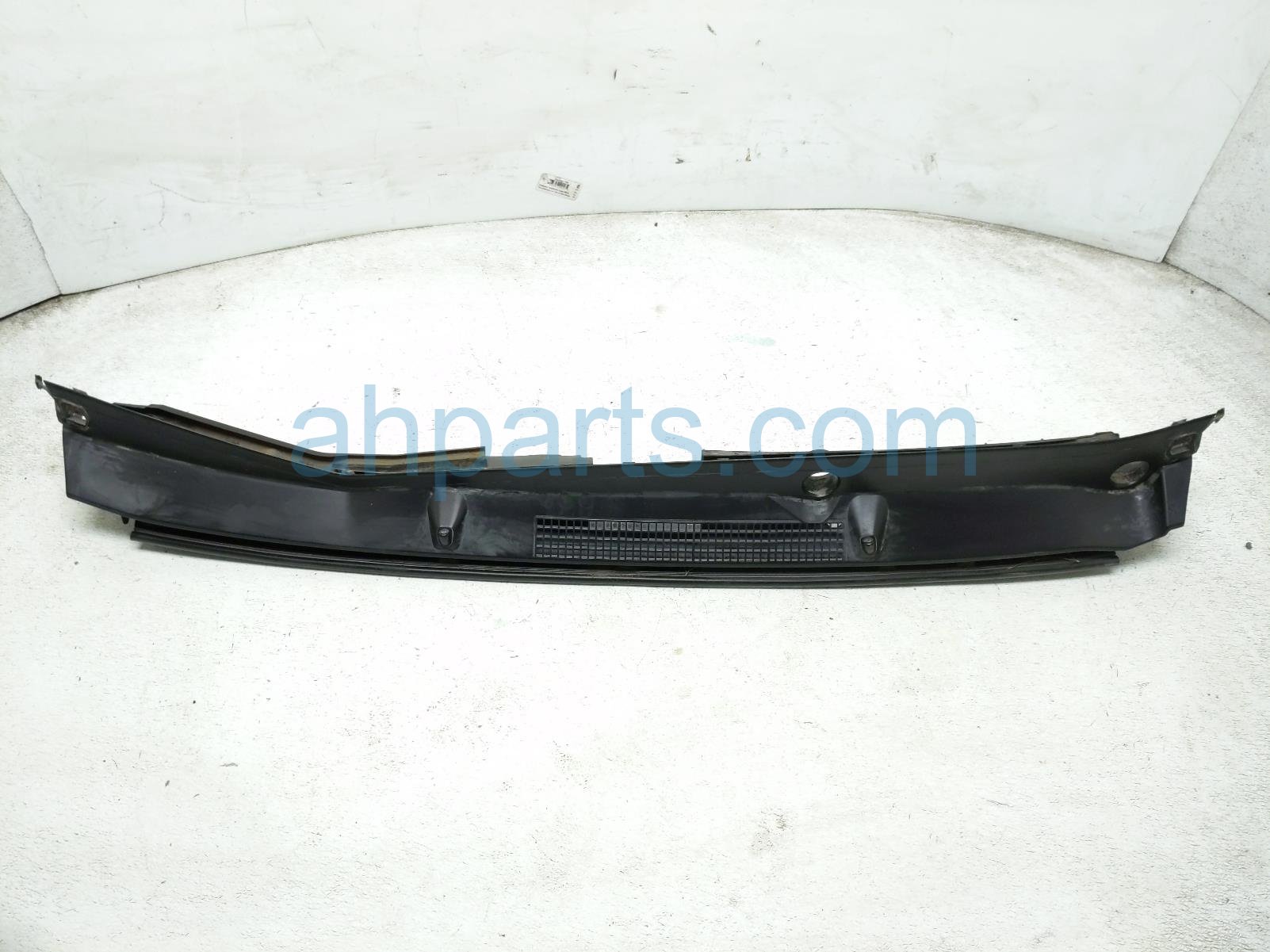 $50 Subaru WINDSHIELD COWL GRILLE PANEL $50 Subaru WINDSHIELD COWL GRILLE PANEL