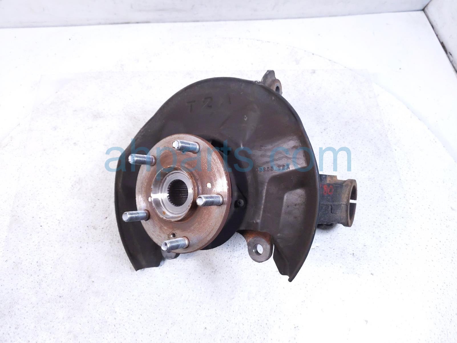 Honda FR/RH SPINDLE KNUCKLE HUB