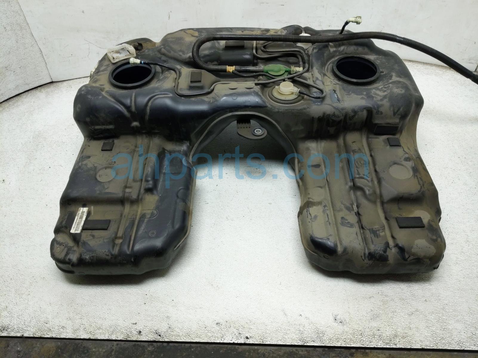 2018 BMW X5 Gas / Fuel Tank 16 11 7 344 554 Replacement 2018 BMW X5 Gas / Fuel Tank 16 11 7 344 554 Replacement thumbnail