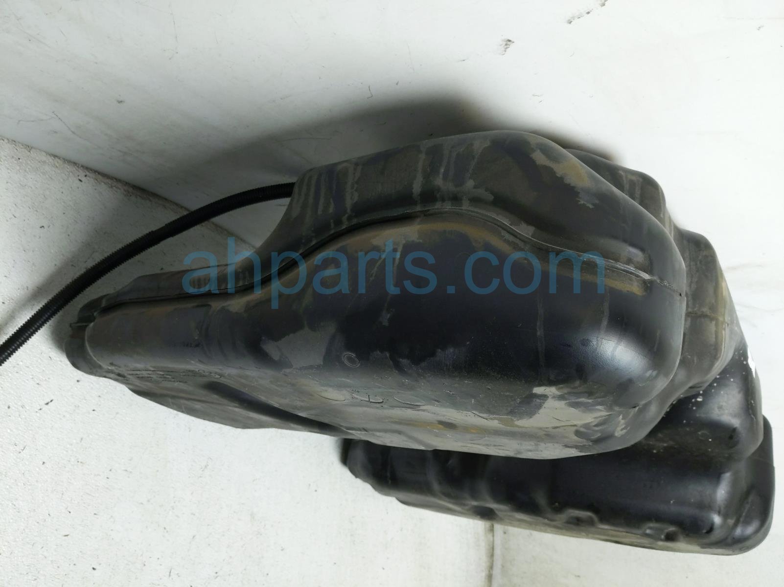 2018 BMW X5 Gas / Fuel Tank 16 11 7 344 554 Replacement 2018 BMW X5 Gas / Fuel Tank 16 11 7 344 554 Replacement thumbnail