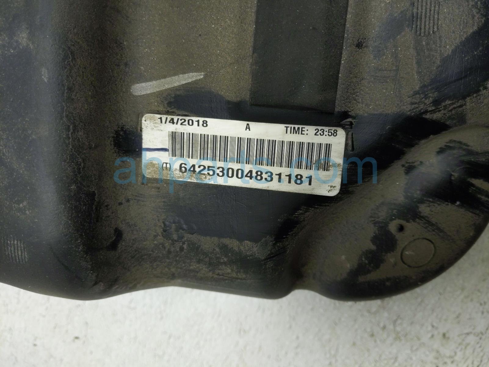 2018 BMW X5 Gas / Fuel Tank 16 11 7 344 554 Replacement 2018 BMW X5 Gas / Fuel Tank 16 11 7 344 554 Replacement thumbnail