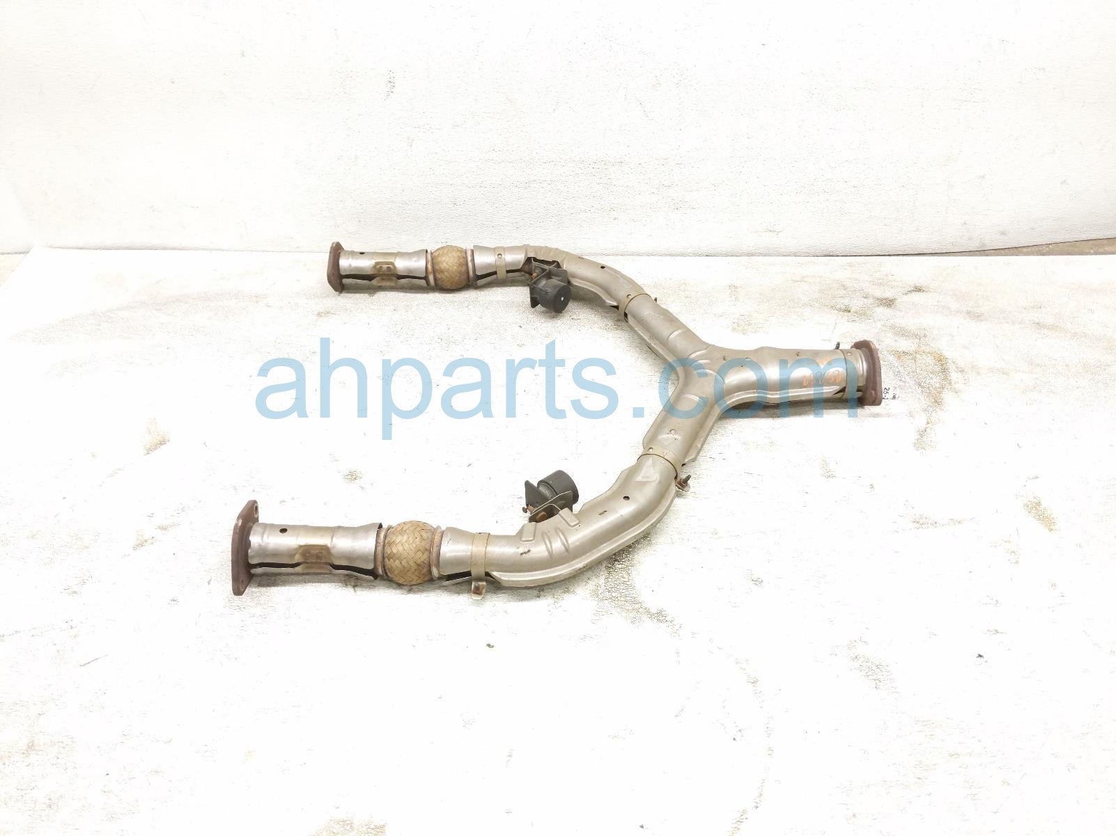$125 Infiniti Y EXHAUST PIPE - 3.7L AWD CPE $125 Infiniti Y EXHAUST PIPE - 3.7L AWD CPE