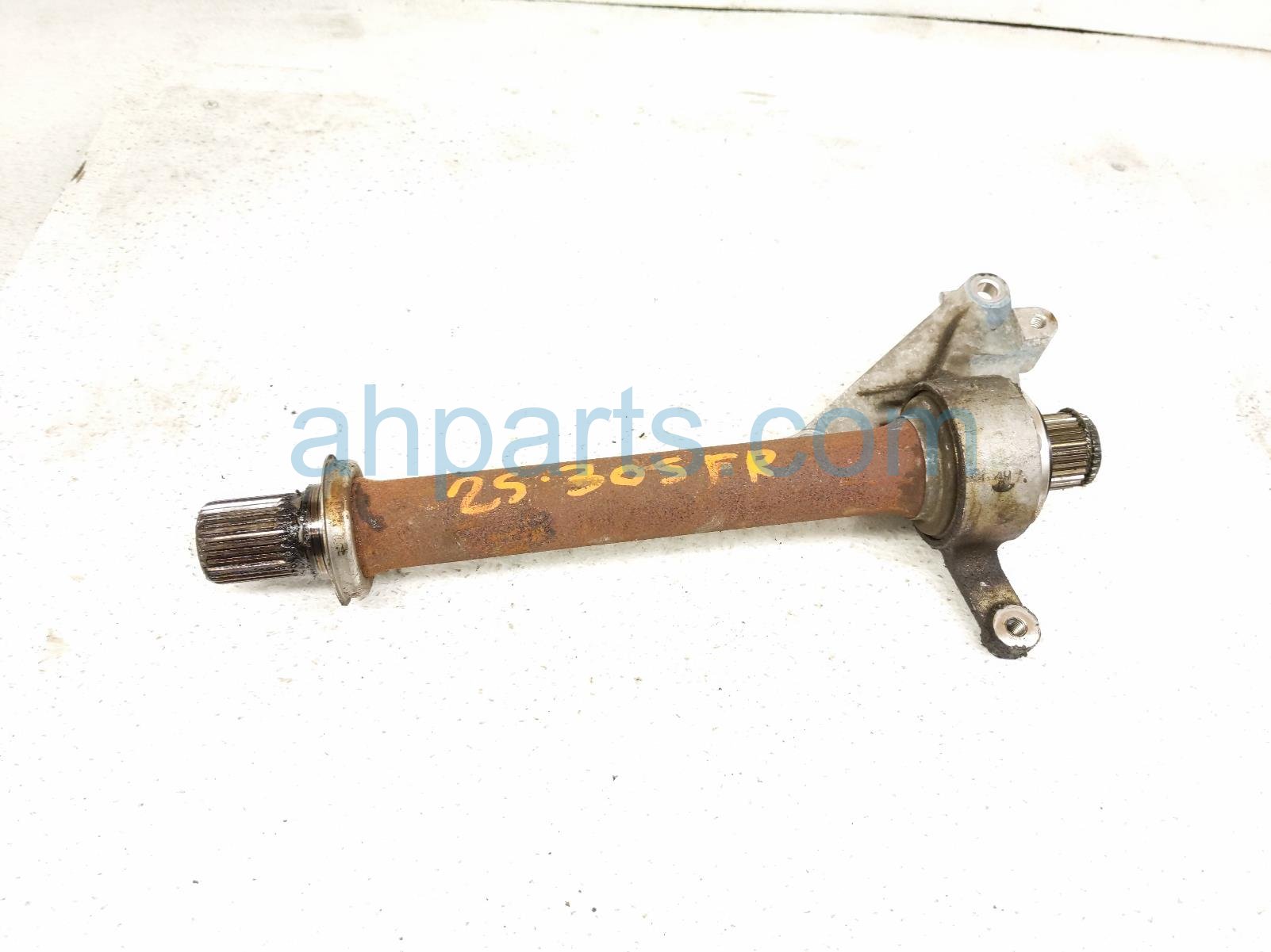 $60 Honda RH INTERMEDIATE JACK SHAFT - AT