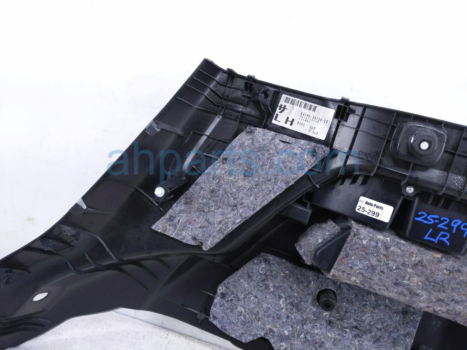 Toyota LH INSIDE QUARTER TRIM PANEL - BLACK Toyota LH INSIDE QUARTER TRIM PANEL - BLACK