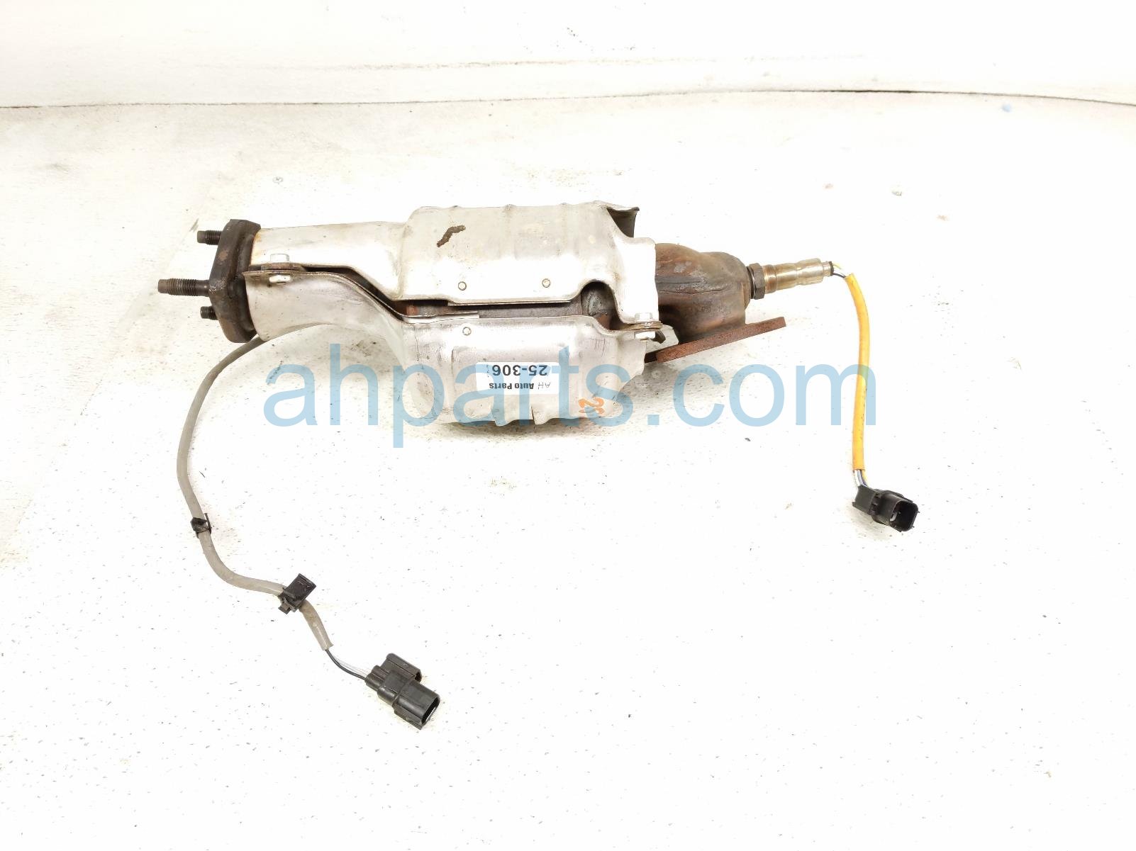 $275 Acura REAR EXHAUST MANIFOLD