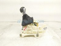 Hyundai A/T SHIFTER ASSY W/SHIFT BOOT Hyundai A/T SHIFTER ASSY W/SHIFT BOOT