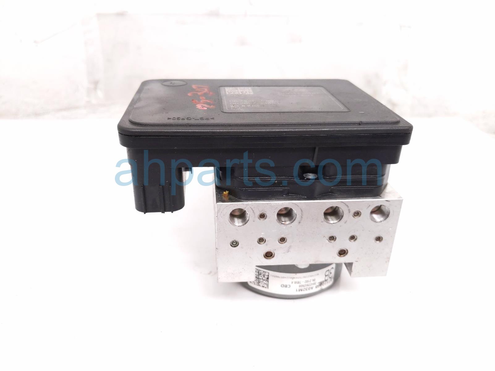 2024 Honda Accord (anti Lock Brake) Abs/vsa Pump Modulator 57110 30B A032 M1 Replacement 2024 Honda Accord (anti Lock Brake) Abs/vsa Pump Modulator 57110 30B A032 M1 Replacement thumbnail