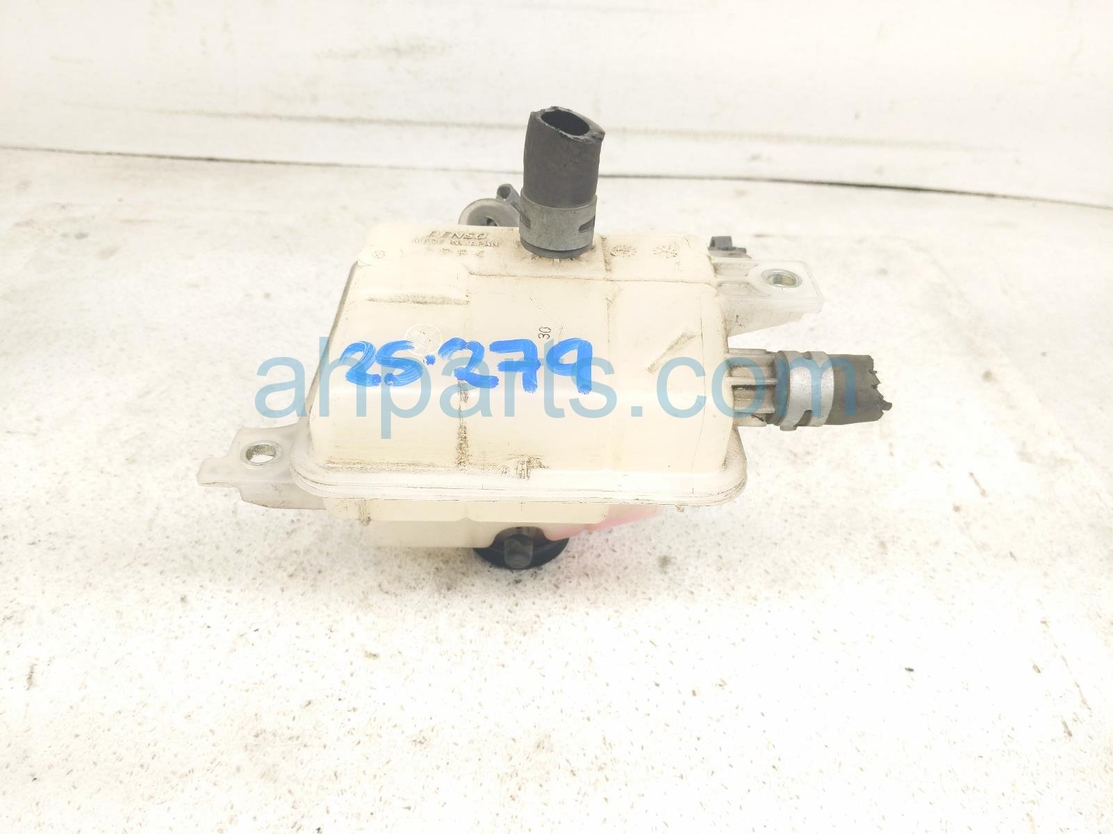 Lexus TURBO COOLANT RESERVOIR TANK Lexus TURBO COOLANT RESERVOIR TANK