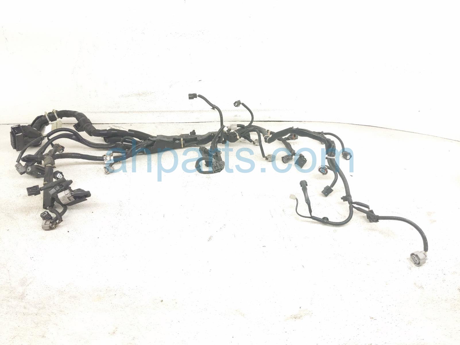 Toyota MAIN ENGINE WIRE HARNESS - 2.4L RWD Toyota MAIN ENGINE WIRE HARNESS - 2.4L RWD