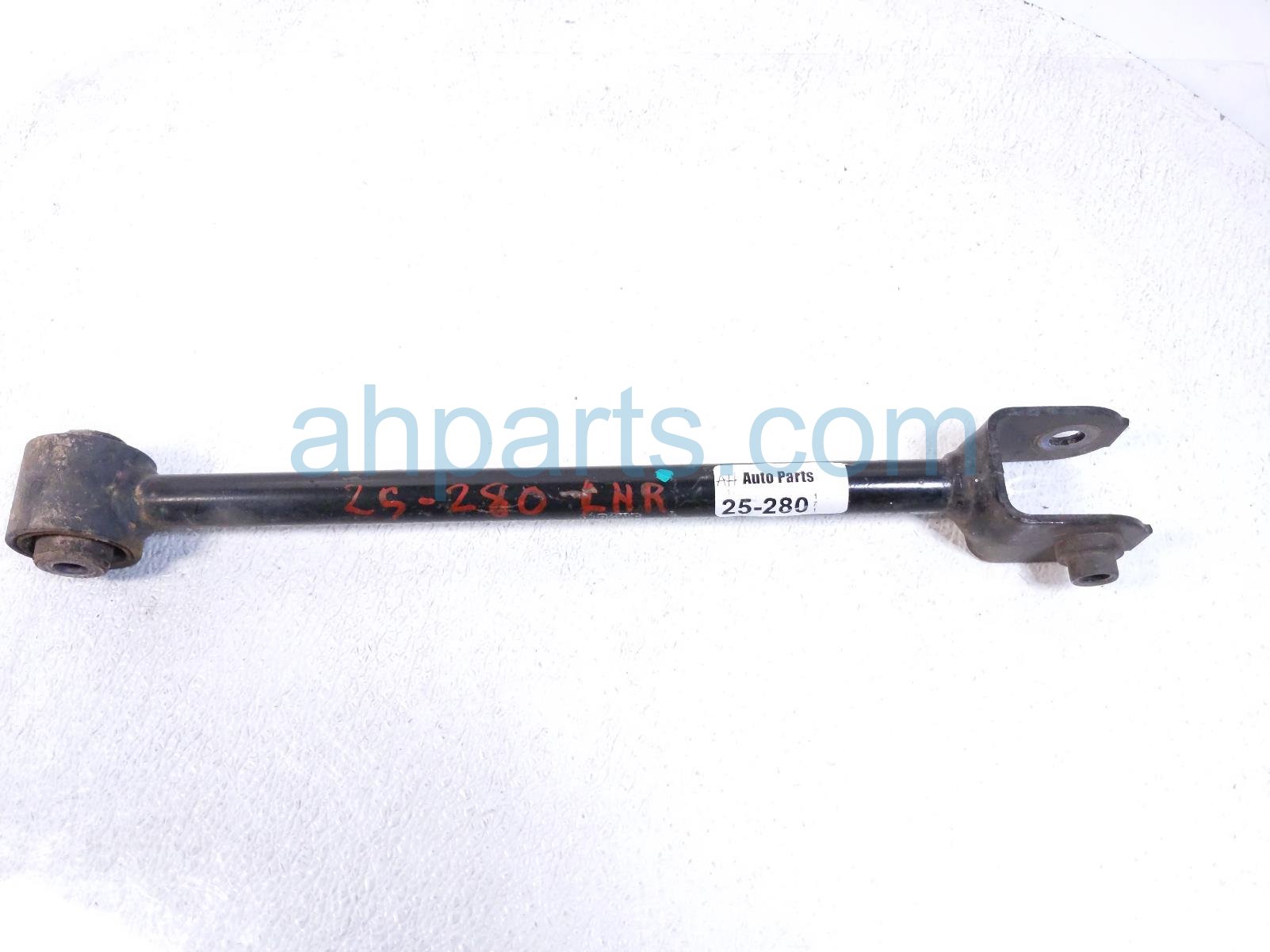 Honda RR/LH REARWARD LOWER CONTROL ARM Honda RR/LH REARWARD LOWER CONTROL ARM